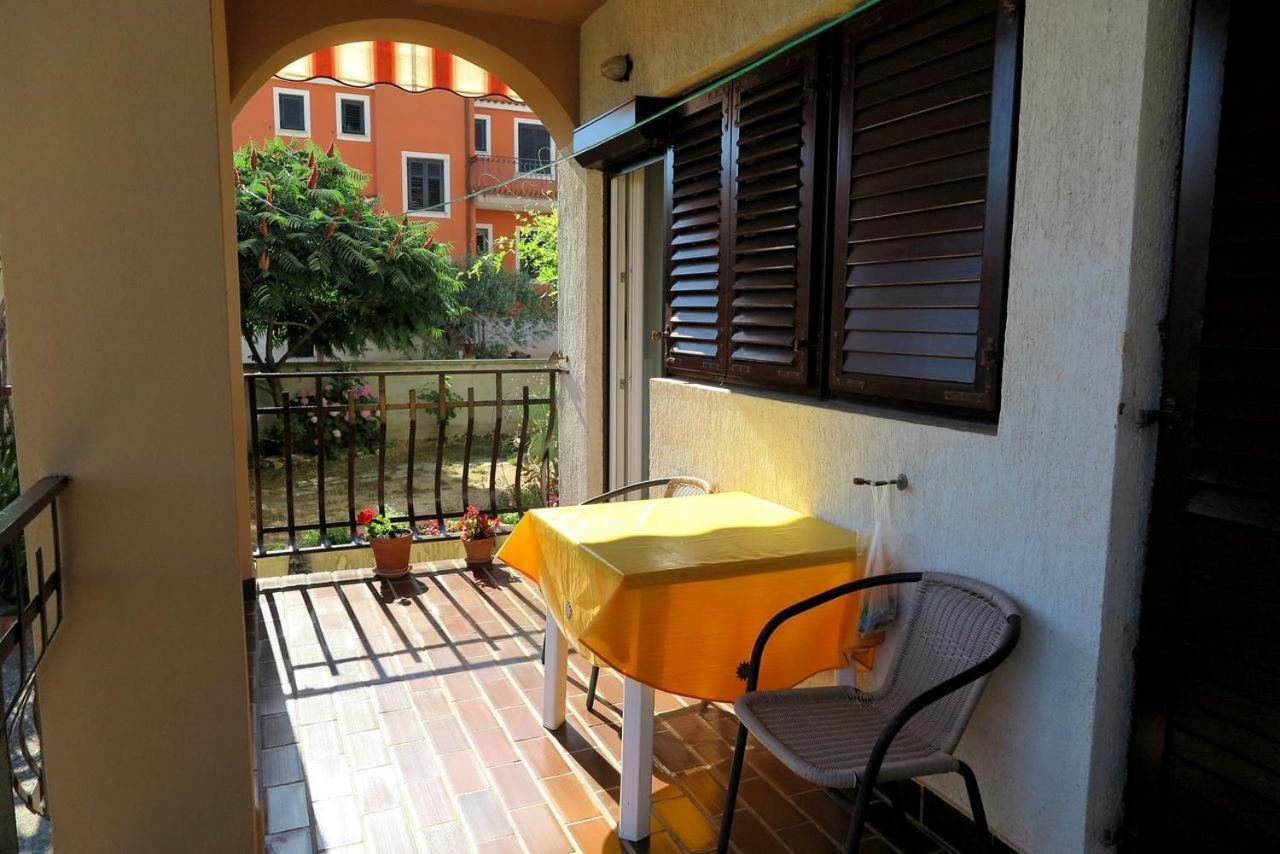 Lili Rovinj Exterior foto